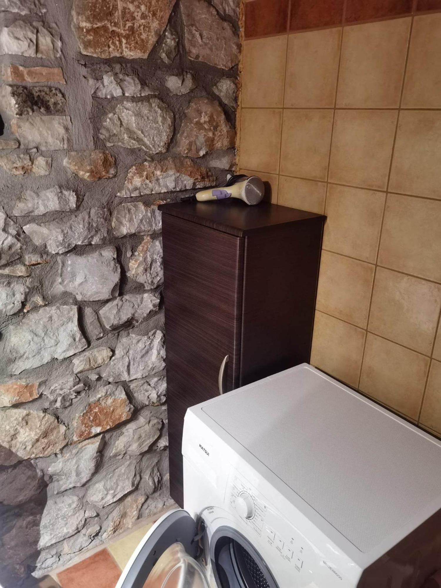 Traditional Stone Cottage In Palio Elatohori Extérieur photo